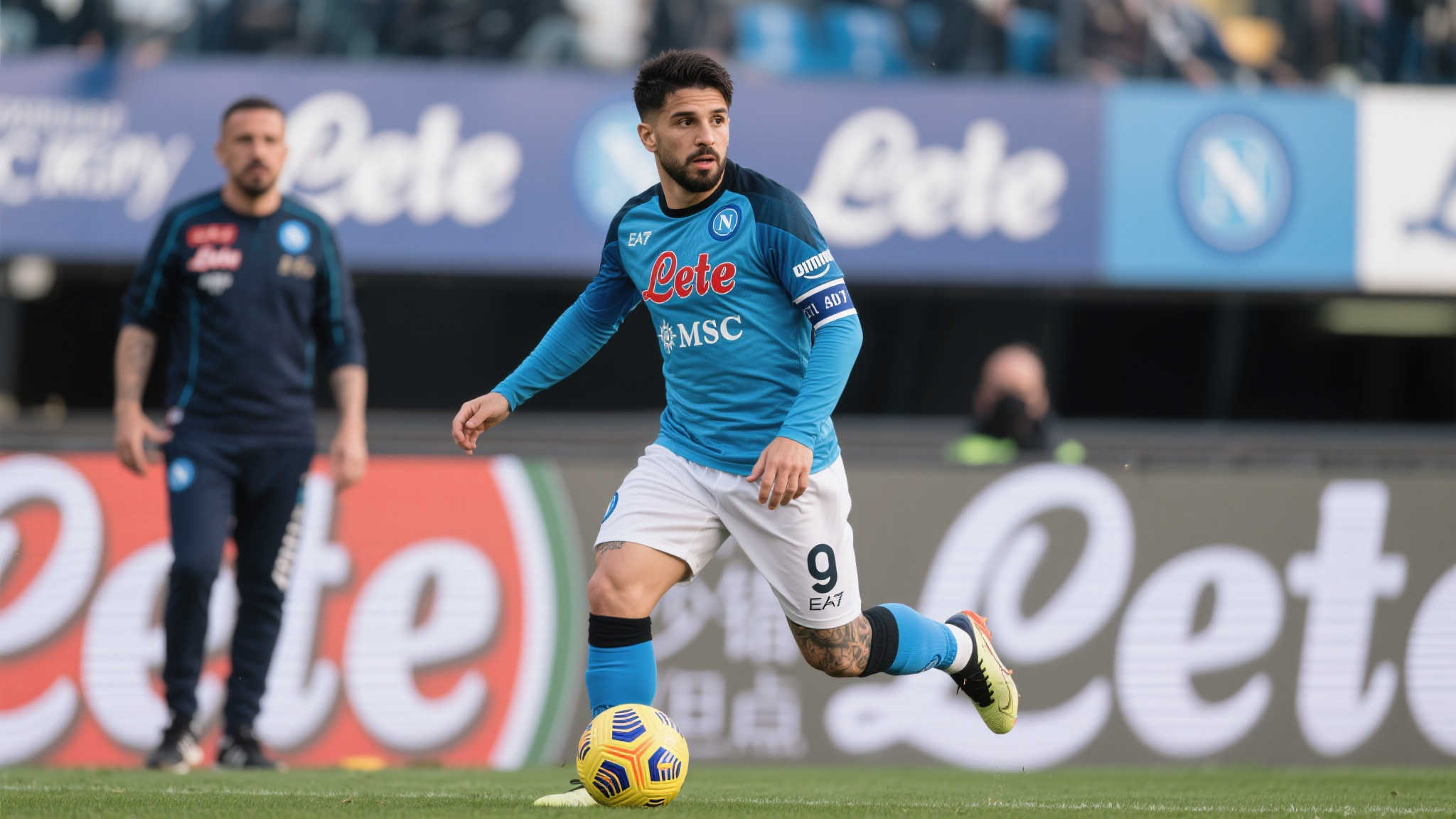 斯基拉:弗洛伦肖无缘孔蒂战术构想,今夏或再度告别那不勒斯 斯基拉:弗洛伦肖无缘孔蒂战术构想,今夏或再度告别那不勒斯